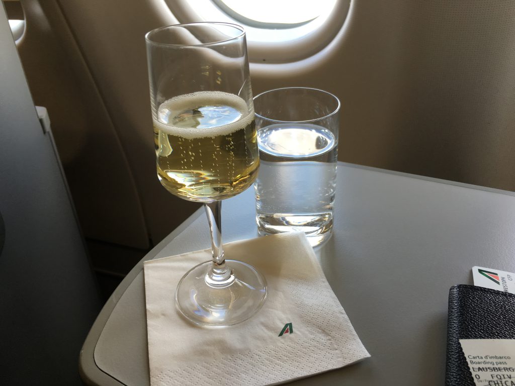 alitalia_business_class_a330_ord_fco-23