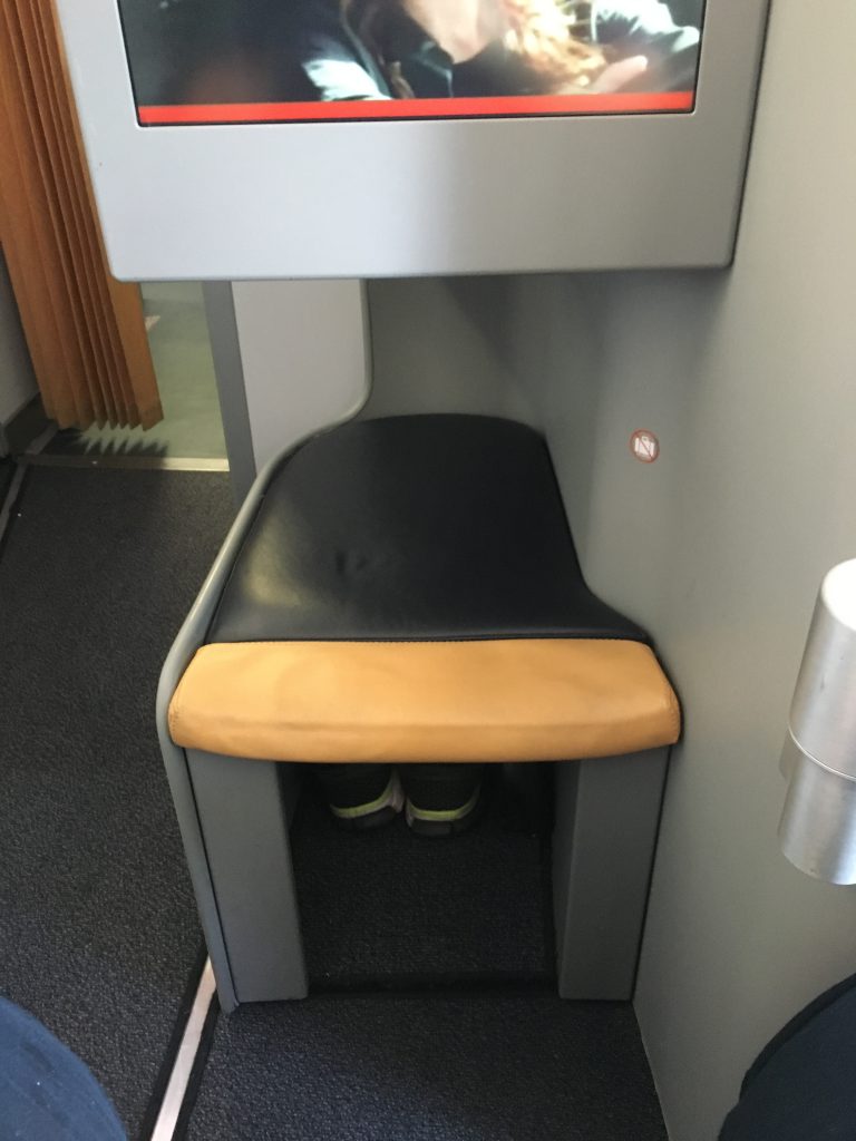 alitalia_business_class_a330_ord_fco-24