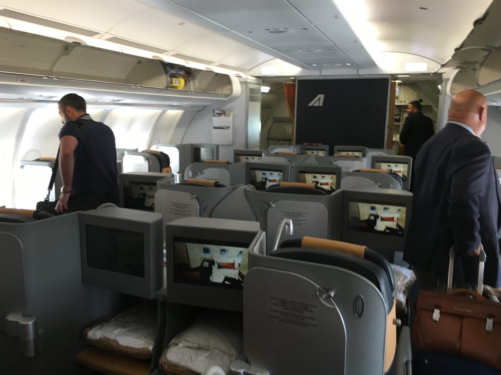 alitalia_business_class_a330_ord_fco-8