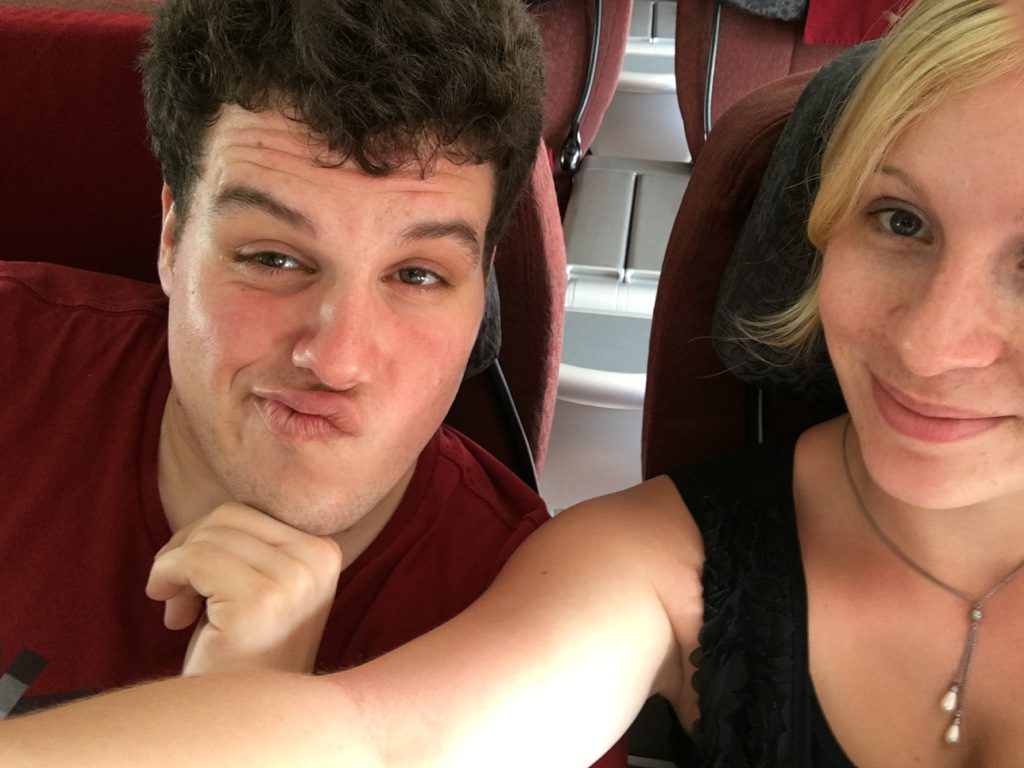 garuda_indonesia_business_class_boeing_737-9