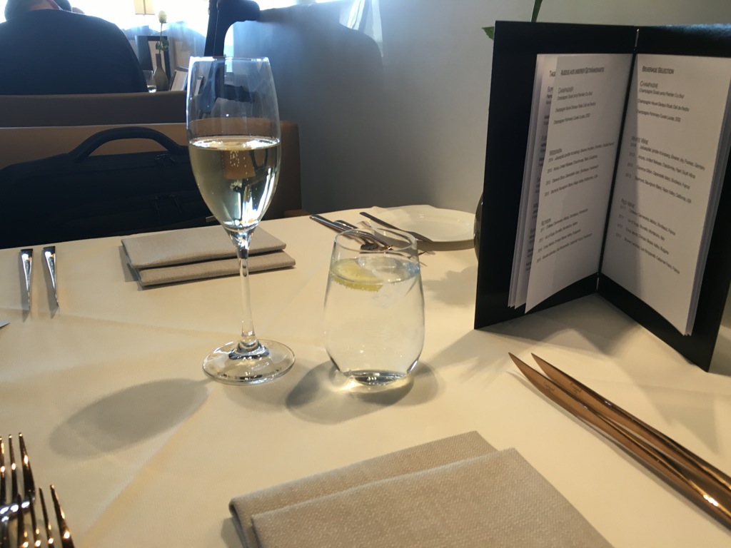 lufthansa_first_class_lounge_muc_satellit-18