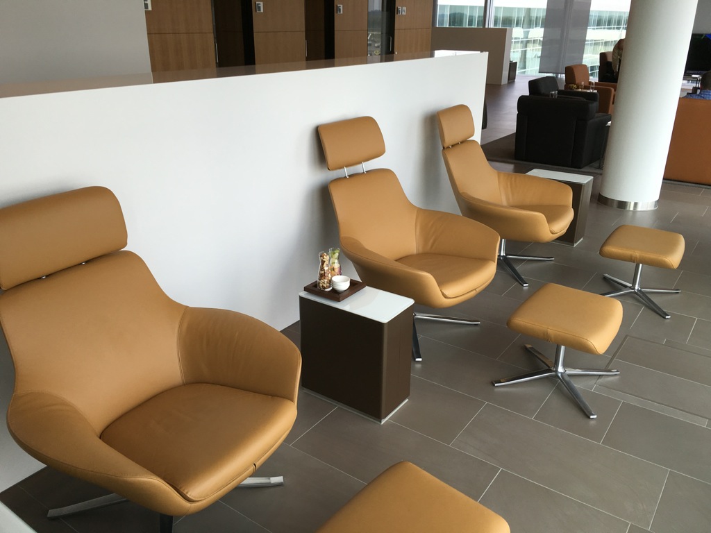 lufthansa_first_class_lounge_muc_satellit-27