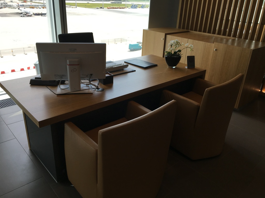 lufthansa_first_class_lounge_muc_satellit-38