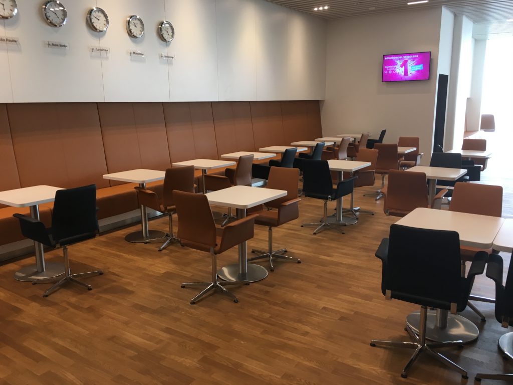 Lufthansa_Senator_Lounge_MUC_Satellit_Schengen-4