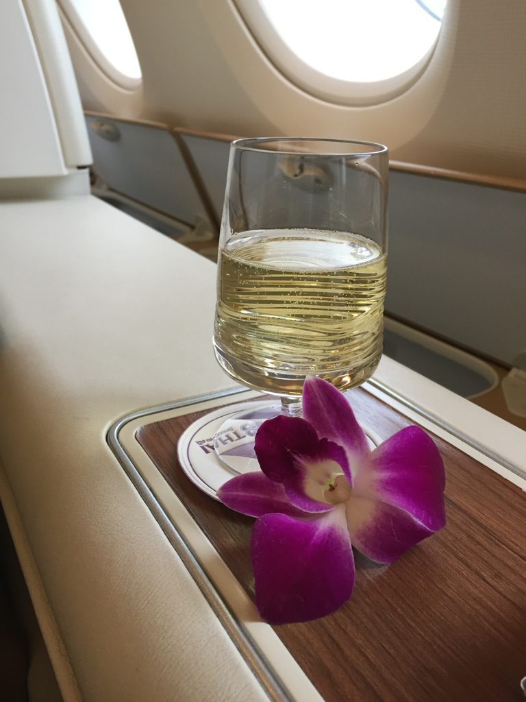 thai_first_class_a380_cdg_bkk-17