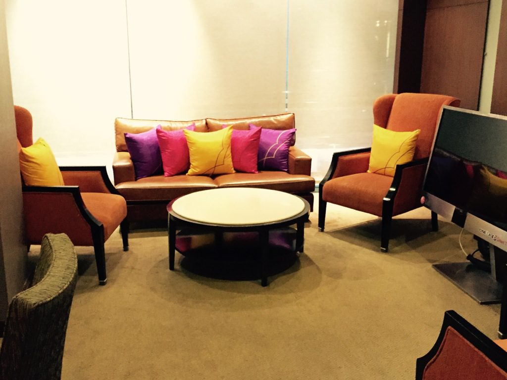 thai_royal_first_lounge_bangkok-23