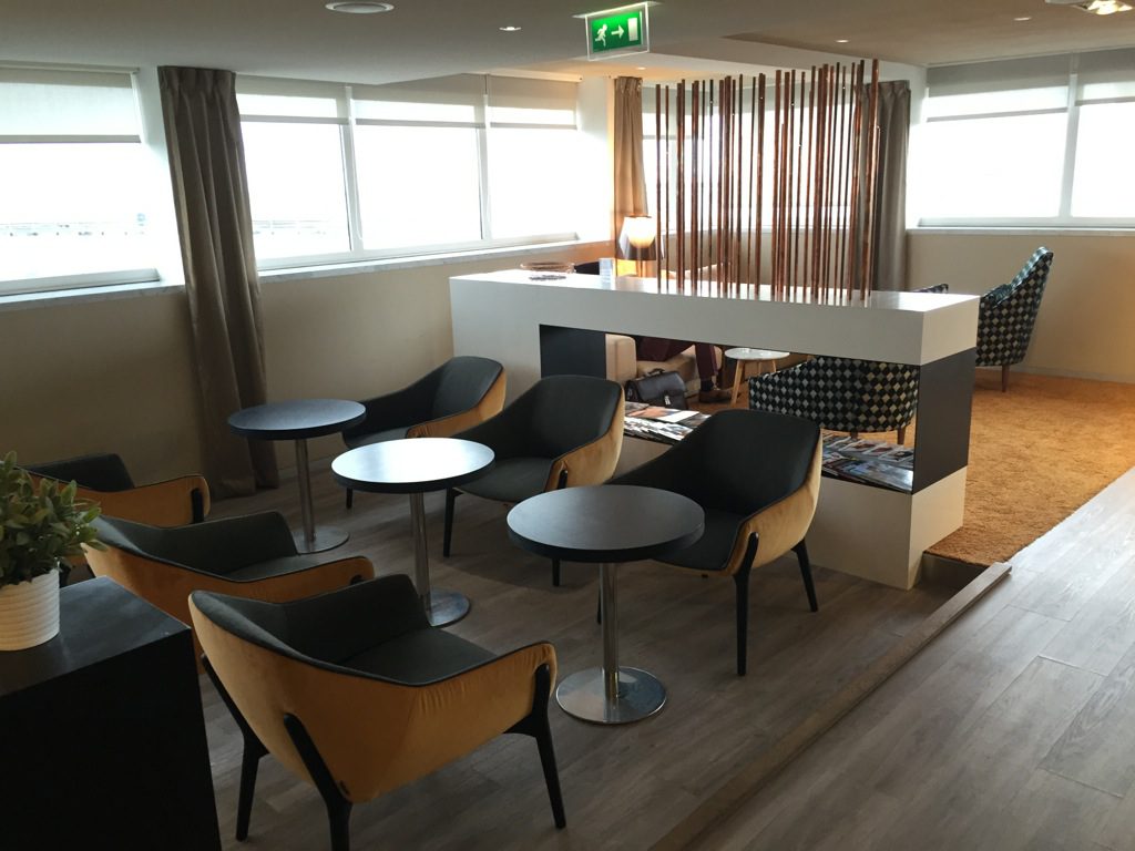 staralliance_first_class_lounge_cdg-3