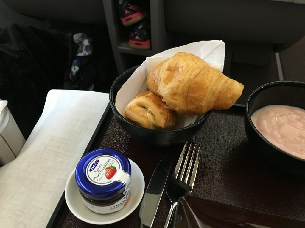 garuda_indonesia_business_class_airbusa330-33