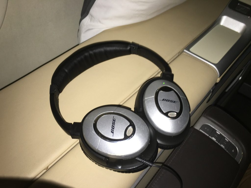 lufthansa_first_class_boeing748-97