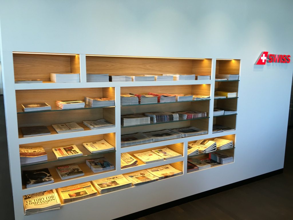 swiss-first-class-lounge-e-12