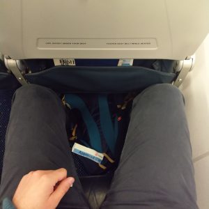 KLM Royal Dutch Airlines Cityhopper Economy Class Embraer | Beinfreiheit