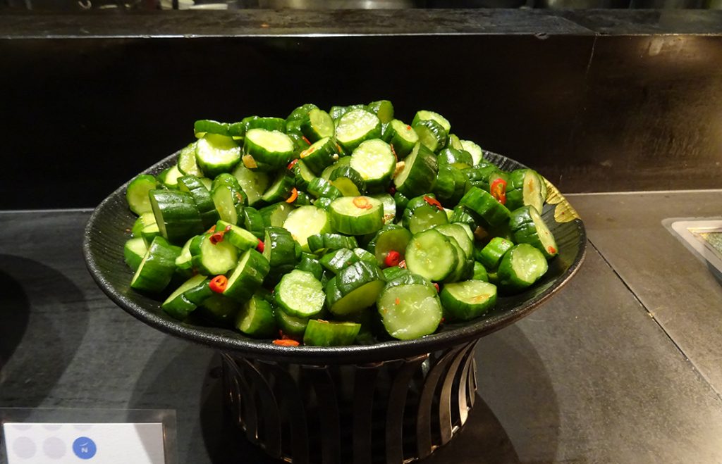 TPE VIP Lounge, Seite A - Essen