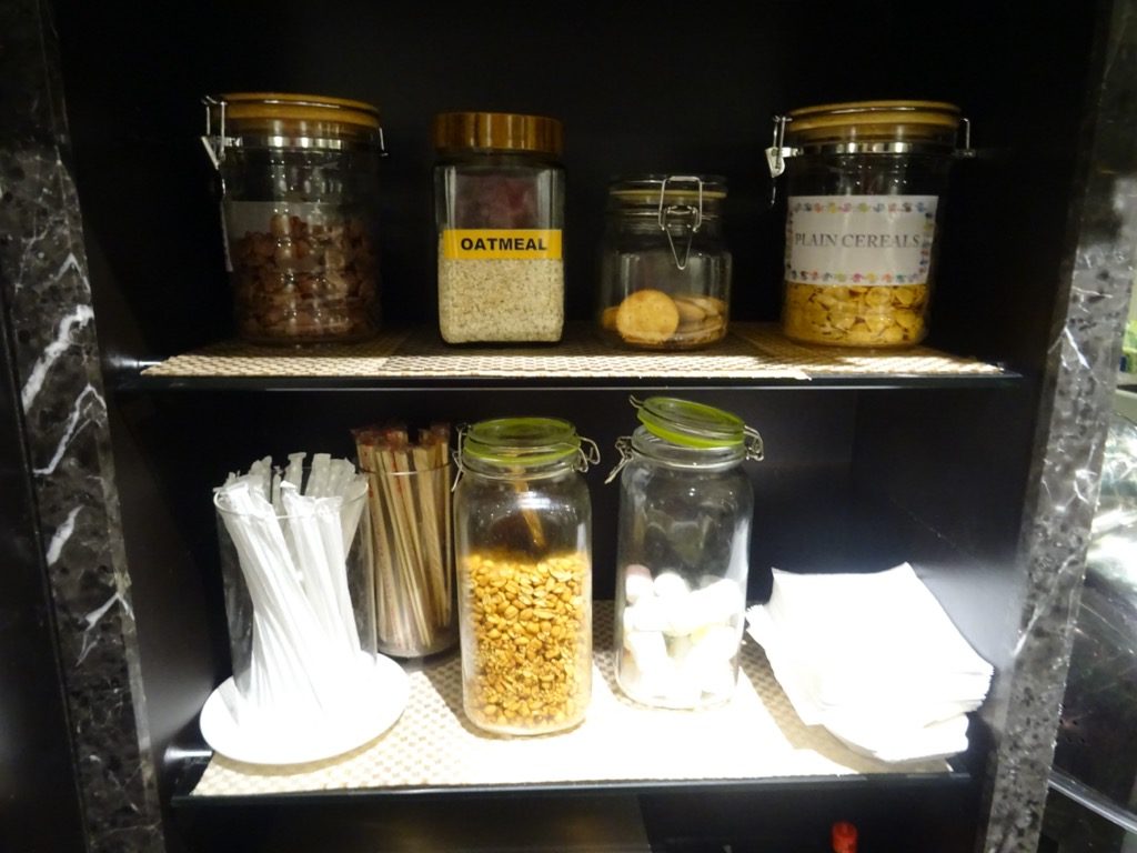 Manila Cloub Lounge Terminal 1