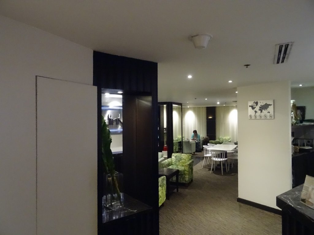 Manila Cloub Lounge Terminal 1