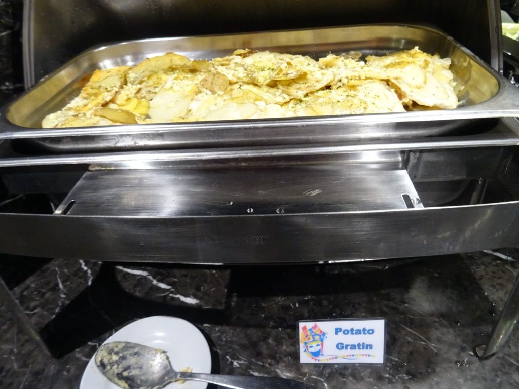 Manila Cloub Lounge Terminal 1