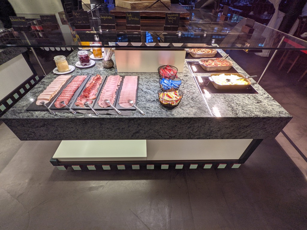 Hotel Ling Bao - Restaurant Bamboo - Frühstück