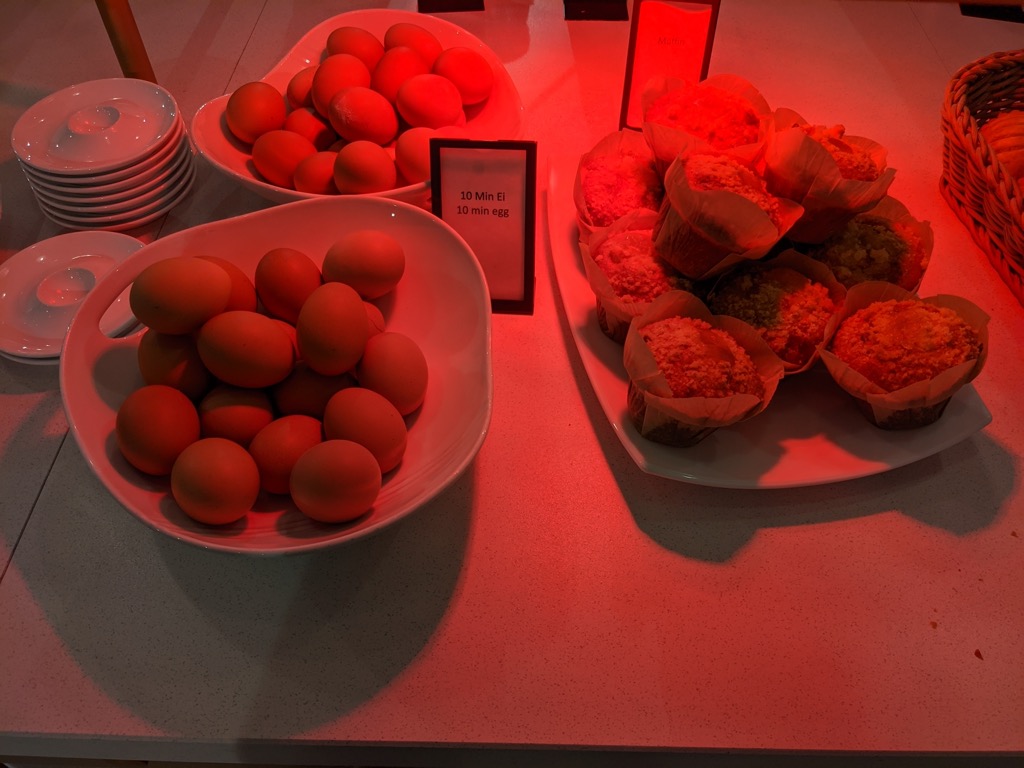 Hilton Düsseldorf - Frühstück