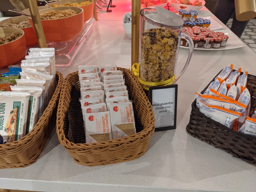 Hilton Düsseldorf - Frühstück