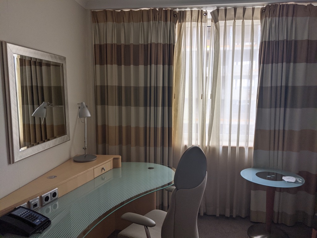 Hilton Düsseldorf - Zimmer